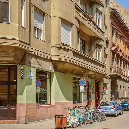 Apartament Balcony - Very - Modern - Large *