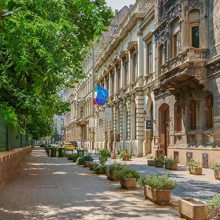 Balcony - Very - Modern - Large *